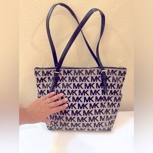Michael Kors handbag